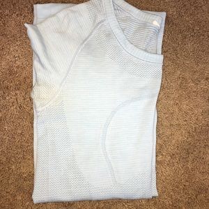 Long sleeve lululemon top